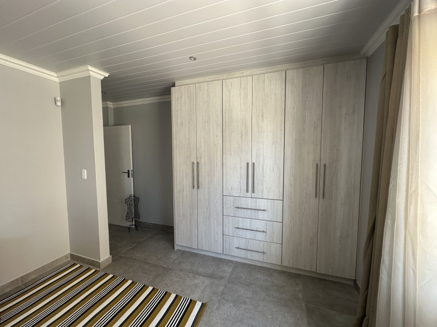 2 Bedroom Property for Sale in Reebok Western Cape